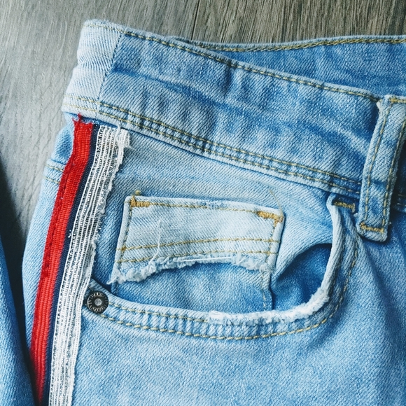 Zara Z1976 Trafaluc Denim TRF Women's Mid-rise Red Side Stripe Skinny Jeans Sz 2 - Picture 3 of 10